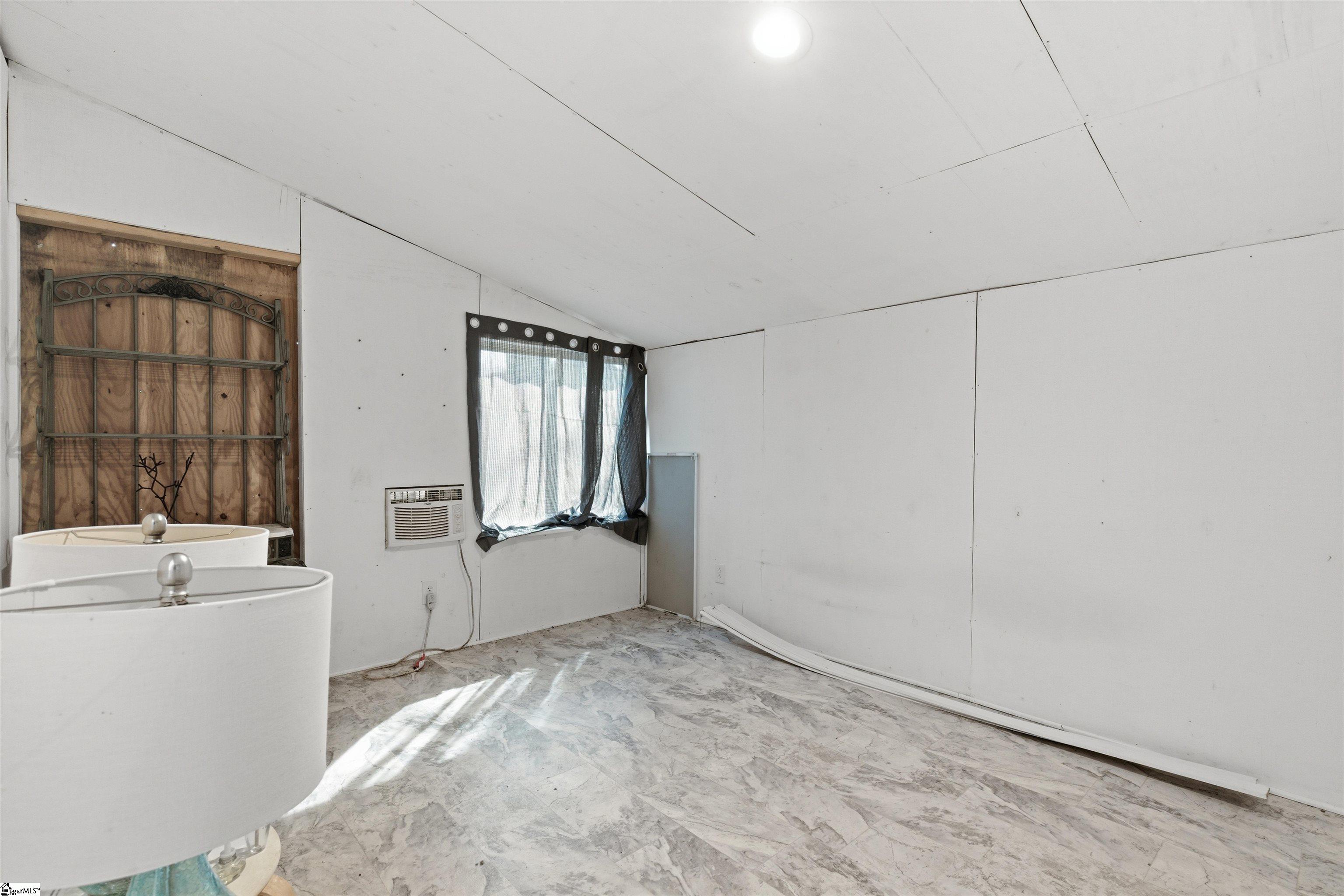 140 Simpson Avenue Woodruff, SC 29388 - Photo 22 of 24