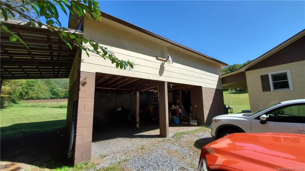 757 Calvary Church Road Sylva, NC 28779 - Photo 15 of 33 Gallery Image 15