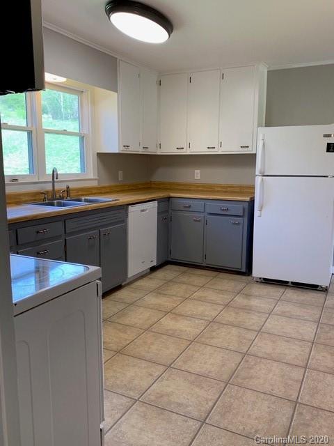 757 Calvary Church Road Sylva, NC 28779 - Photo 21 of 33 Gallery Image 21