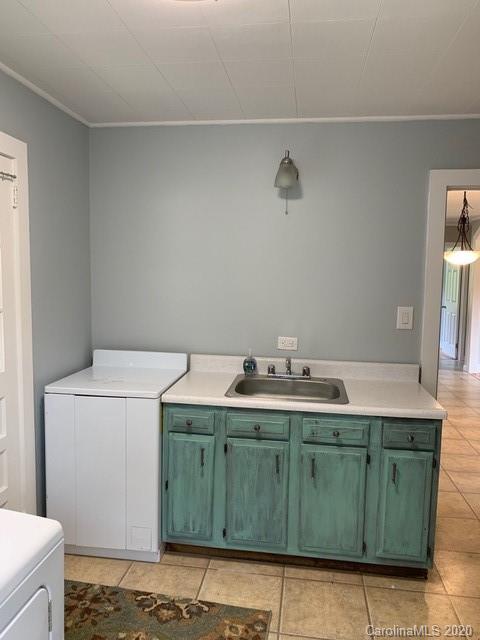 757 Calvary Church Road Sylva, NC 28779 - Photo 25 of 33 Gallery Image 25