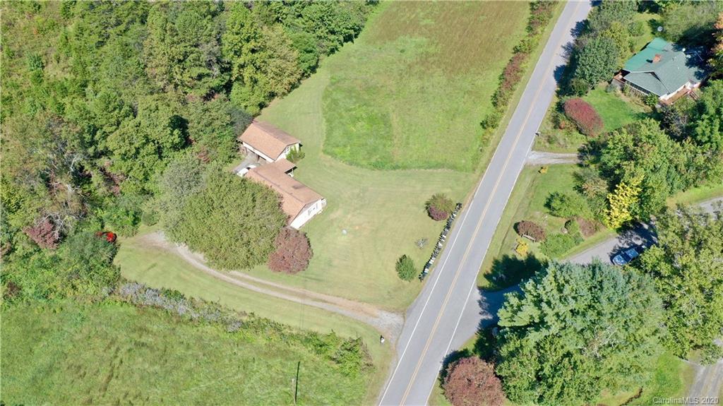 757 Calvary Church Road Sylva, NC 28779 - Photo 7 of 33 Gallery Image 7