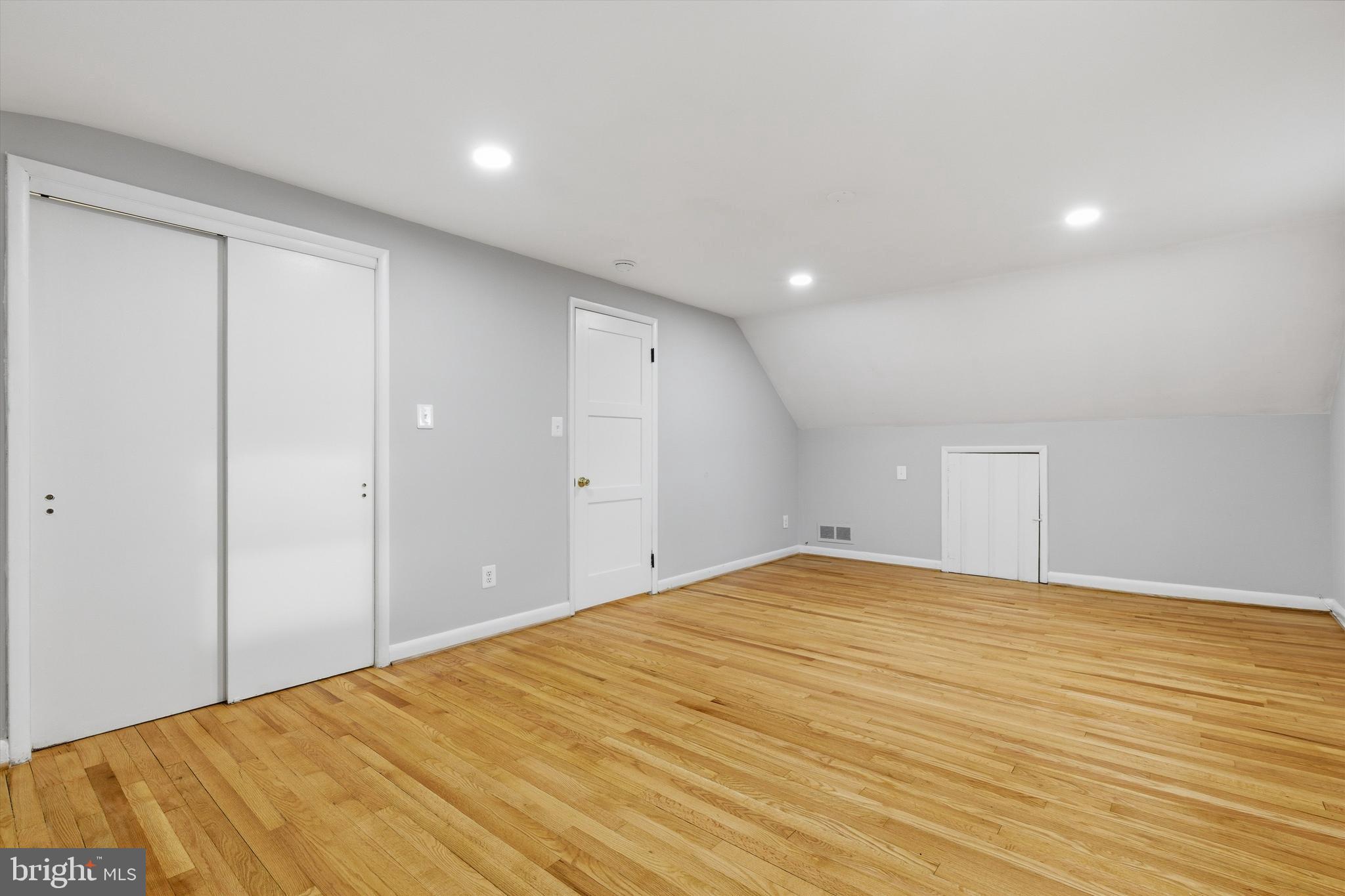 6703 Glenkirk Road Baltimore, MD 21239 - Photo 19 of 33