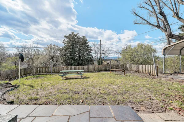 $384,950 | 2718 Wilshire Avenue Southwest, Roanoke, VA 24015