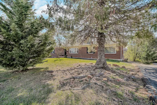 $384,950 | 2718 Wilshire Avenue Southwest, Roanoke, VA 24015