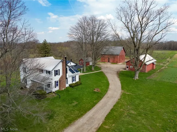 $675,000 | 7599 Pawnee Road, Lodi, OH 44254
