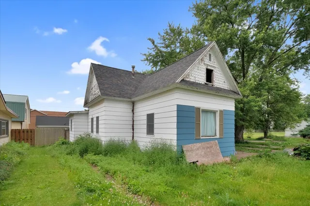 $67,900 | 302 South Leney Street, Ogden, IL 61859