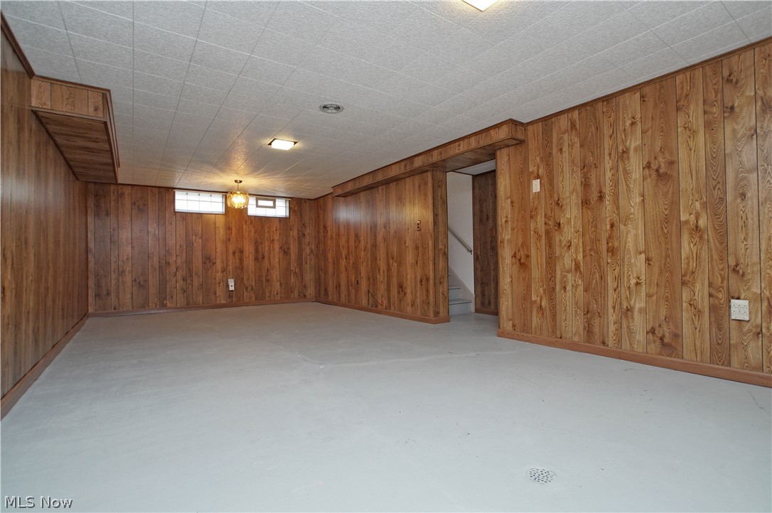 29233 Barjode Road Willowick, OH 44095 - Photo 18 of 22 Gallery Image 18