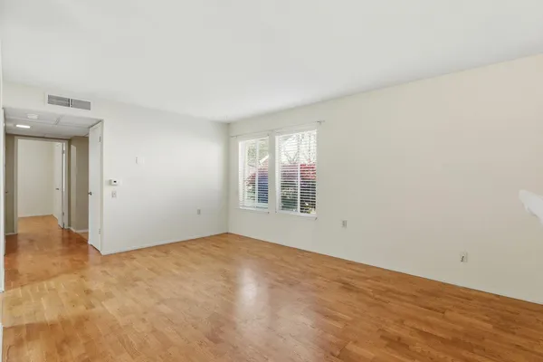 $220,000 | 11330 Fair Oaks Boulevard, Unit 124, Fair Oaks, CA 95628