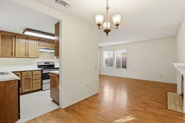$220,000 | 11330 Fair Oaks Boulevard, Unit 124, Fair Oaks, CA 95628