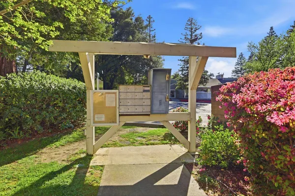 $220,000 | 11330 Fair Oaks Boulevard, Unit 124, Fair Oaks, CA 95628