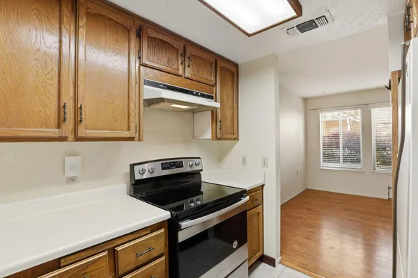 $220,000 | 11330 Fair Oaks Boulevard, Unit 124, Fair Oaks, CA 95628