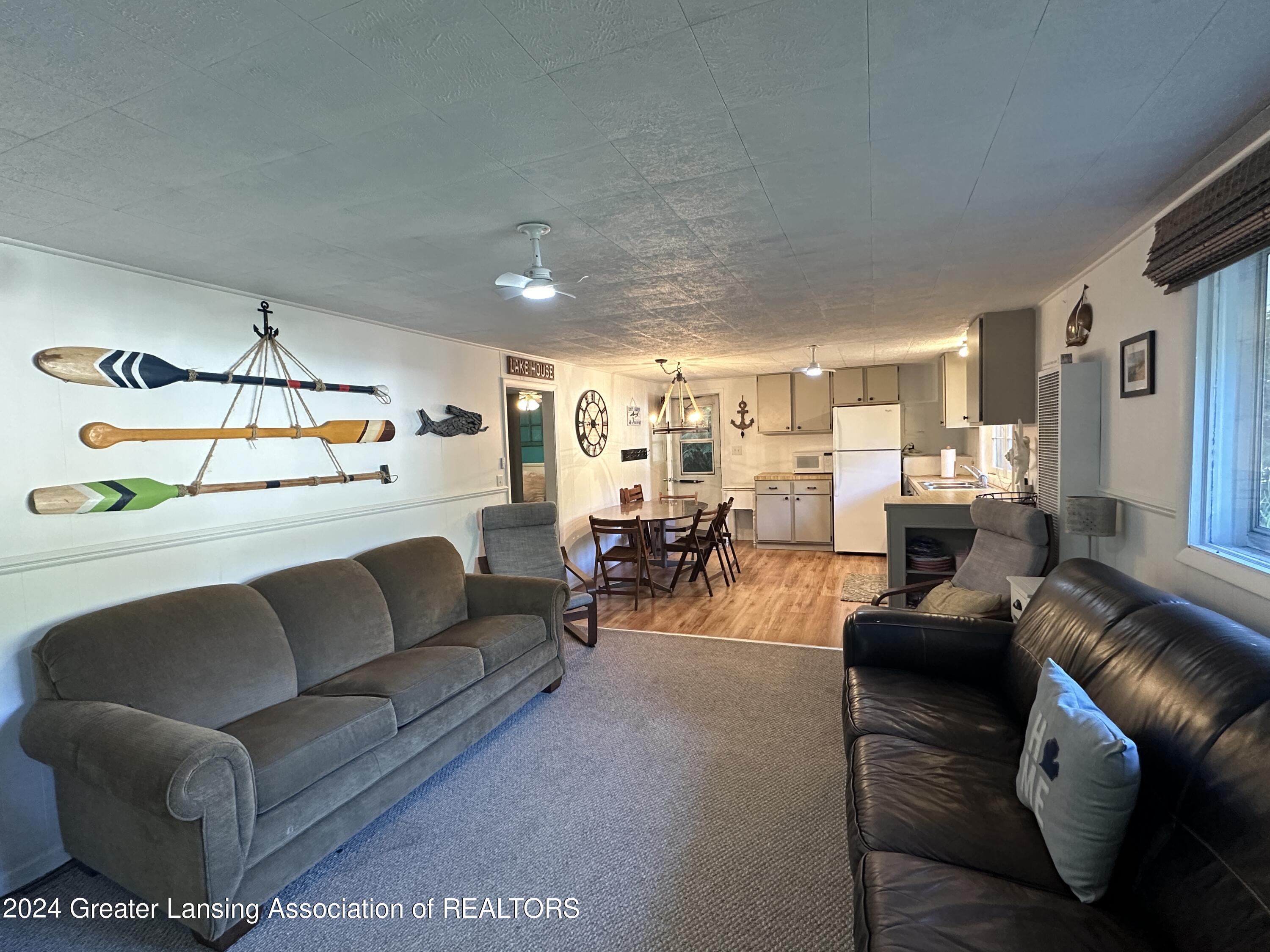9703 Silver Lake Road Mears, MI 49436 - Photo 5 of 10 20241015_123016667_0.0 2