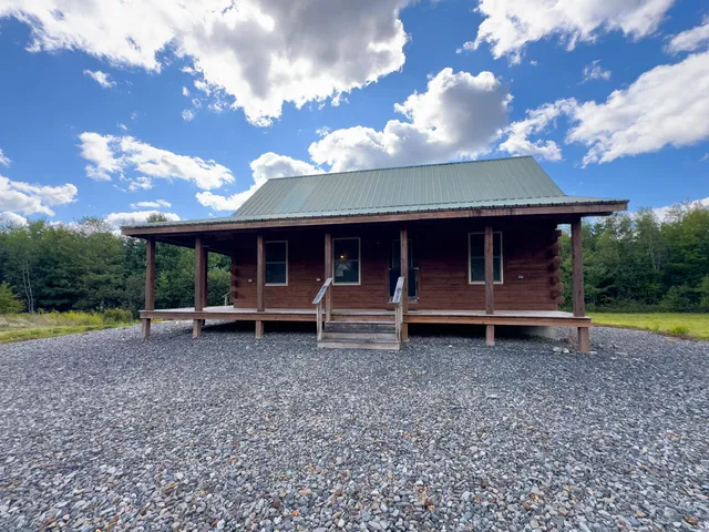 $385,000 | 1968 Highway 193, Beddington, ME 04622
