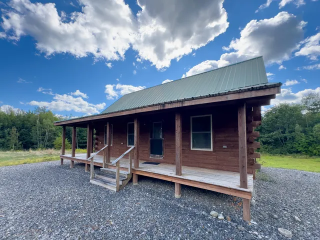 $385,000 | 1968 Highway 193, Beddington, ME 04622