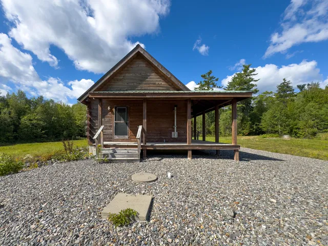 $385,000 | 1968 Highway 193, Beddington, ME 04622