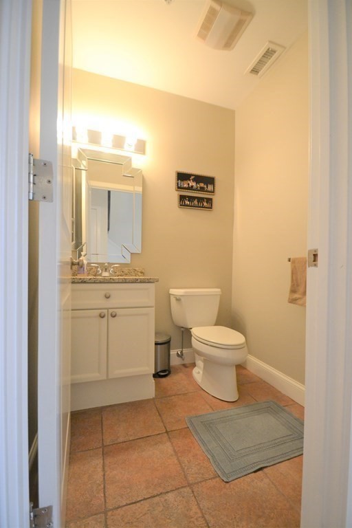12 Brookside Road, Unit 21 Westford, MA 01886 - Photo 12 of 27 Gallery Image 12