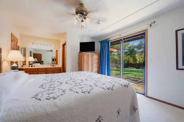 $439,900 | 3122 Panorama Drive, Redding, CA 96003