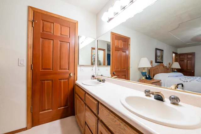 $439,900 | 3122 Panorama Drive, Redding, CA 96003