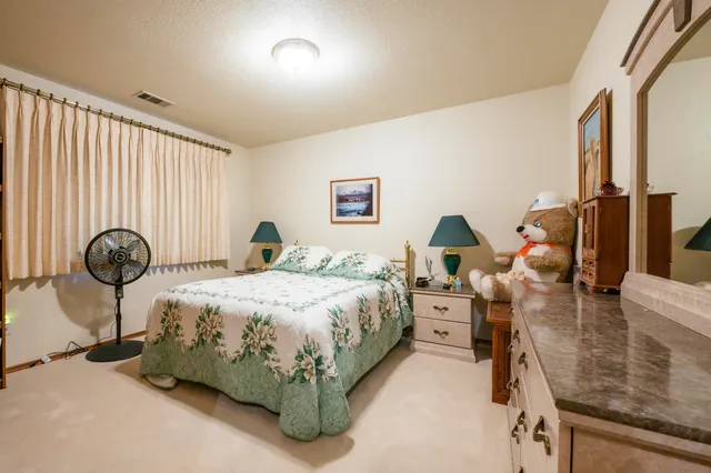 $439,900 | 3122 Panorama Drive, Redding, CA 96003