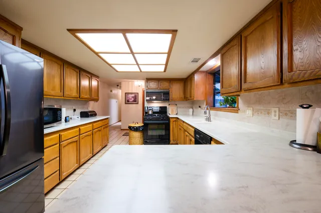 $439,900 | 3122 Panorama Drive, Redding, CA 96003