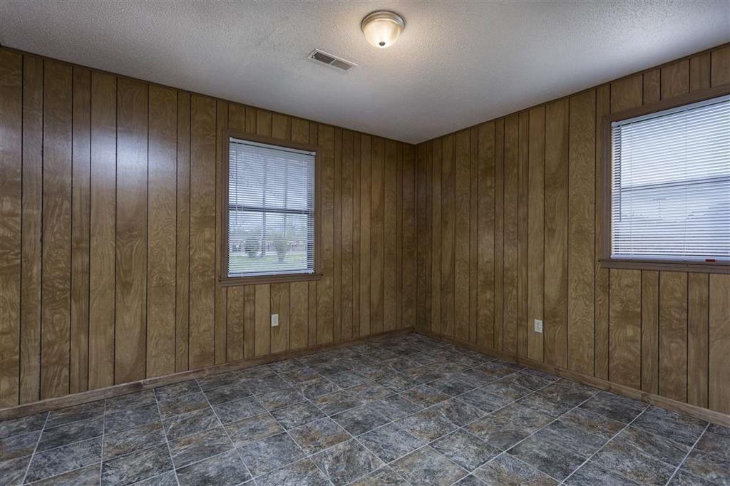 3887 Double S Road Dayton, TN 37321 - Photo 11 of 19 11