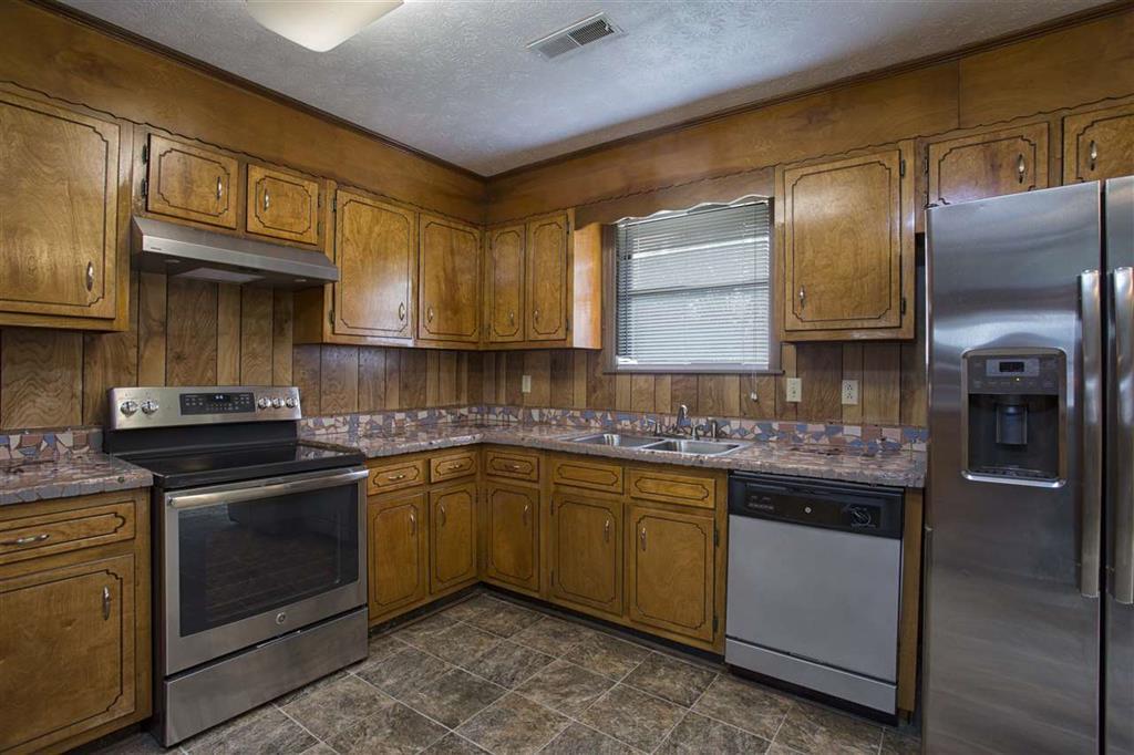 3887 Double S Road Dayton, TN 37321 - Photo 3 of 19 3