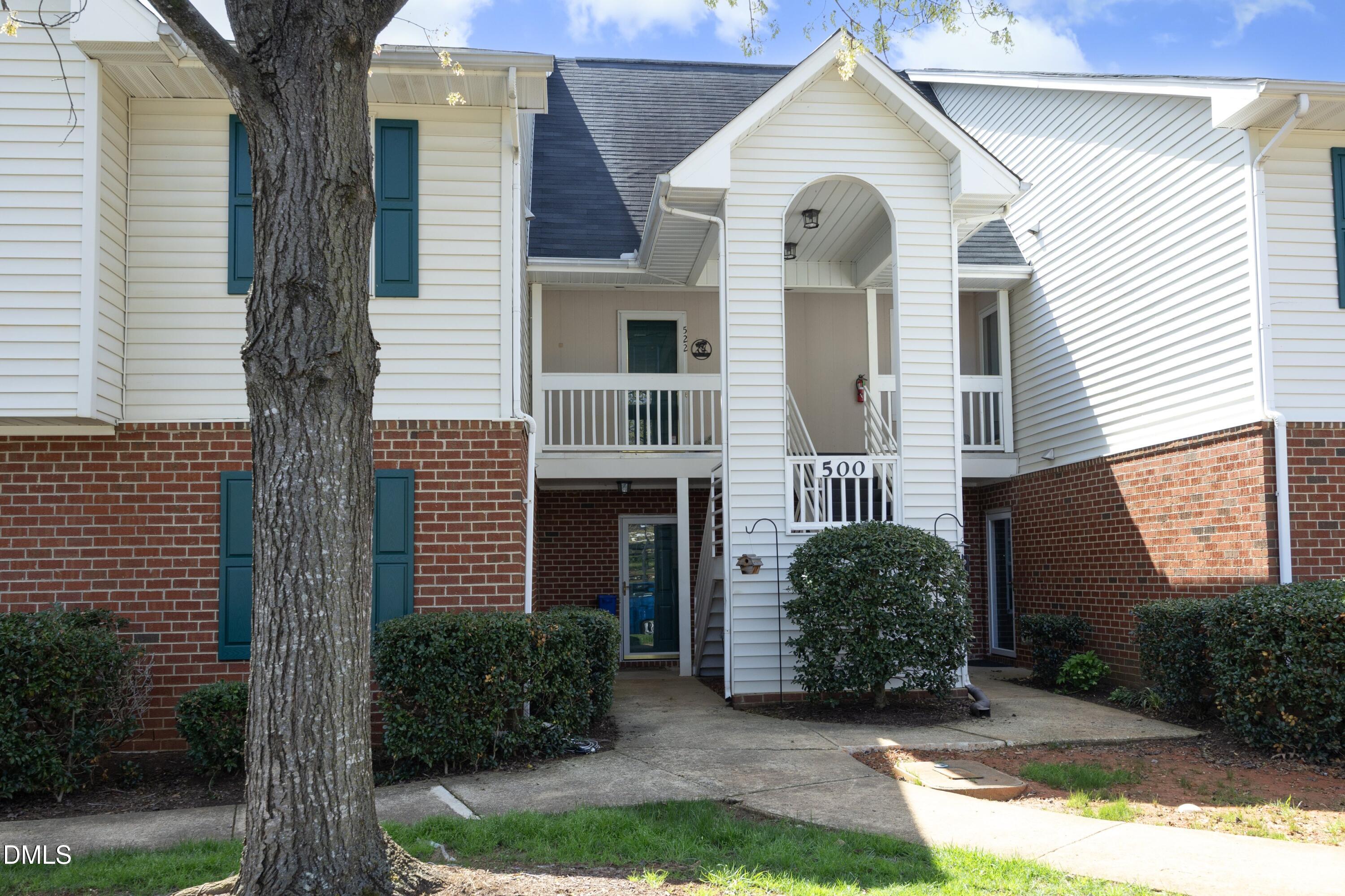 521 Renshaw Court Cary, NC 27518 - Photo 1 of 34 01BuildingFront