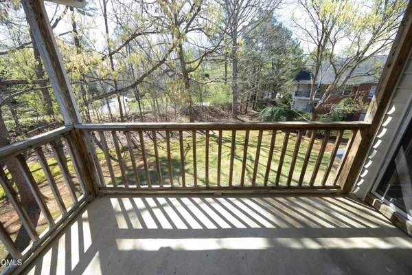 $275,000 | 521 Renshaw Court, Cary, NC 27518