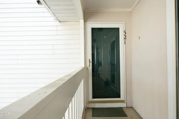 $275,000 | 521 Renshaw Court, Cary, NC 27518