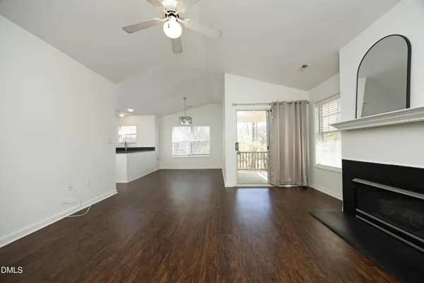 $275,000 | 521 Renshaw Court, Cary, NC 27518