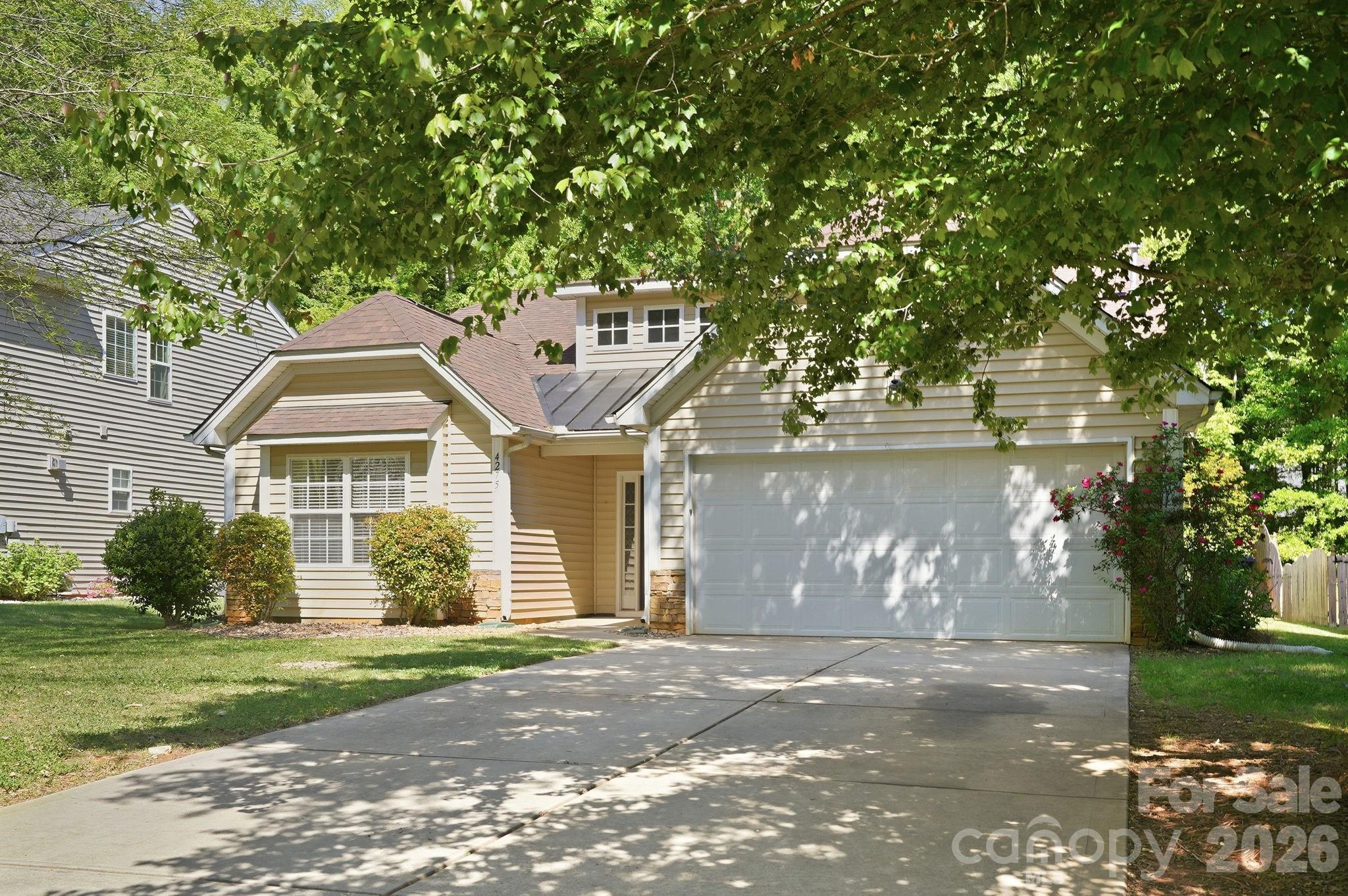 4275 Wiregrass Drive Fort Mill, SC 29707 - Photo 2 of 45