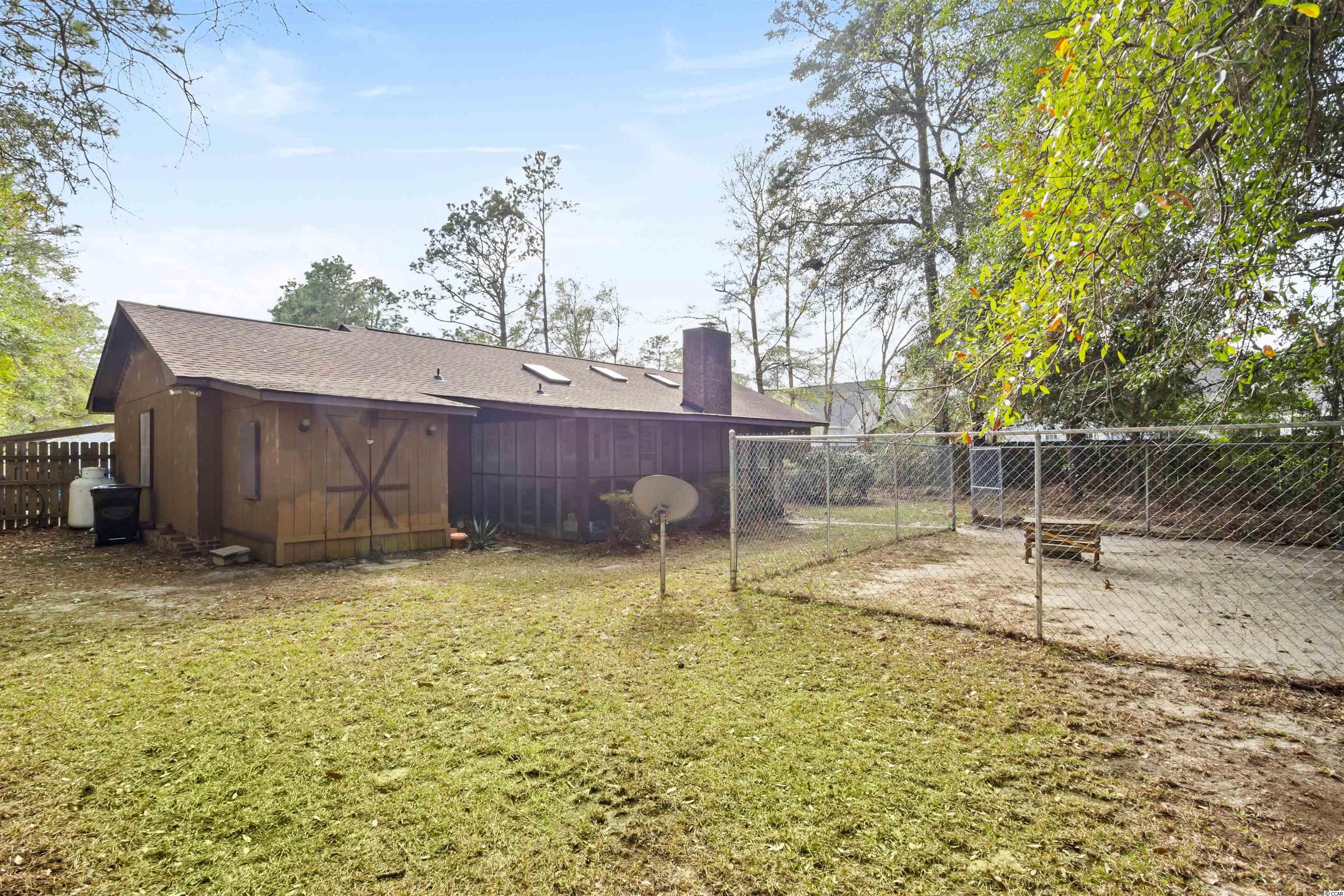 288 Arcadia Road Pawleys Island, SC 29585 - Photo 5 of 34 Gallery Image 5
