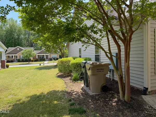 $350,000 | 125 East Moss Creek Drive, Clayton, NC 27520