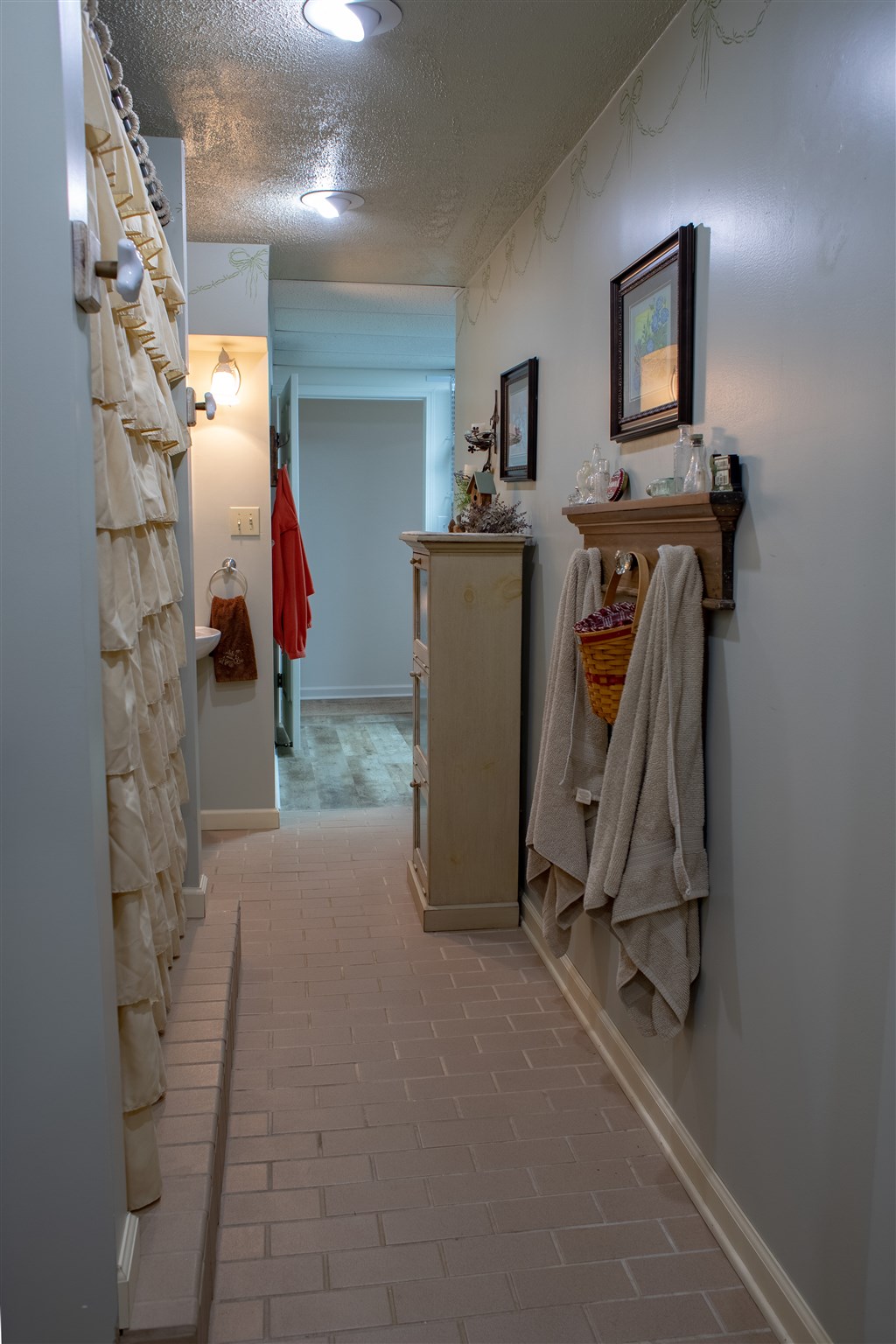6111 Ferstel Road Newburgh, IN 47630 - Photo 19 of 36 Gallery Image 19