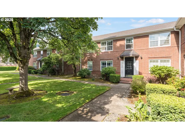 a black and white photo of a house