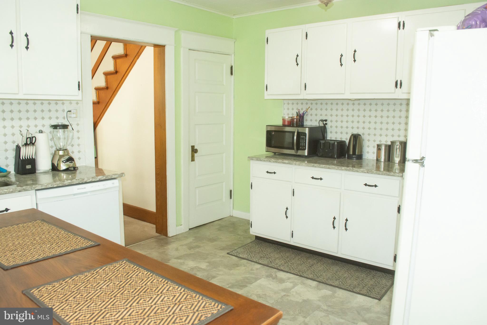 233 South Sterley Street Reading, PA 19607 - Photo 6 of 23 Gallery Image 6