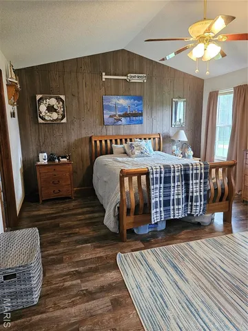 $299,500 | 405 South 3rd Street, Percy, IL 62272