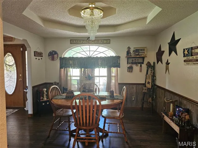 $299,500 | 405 South 3rd Street, Percy, IL 62272