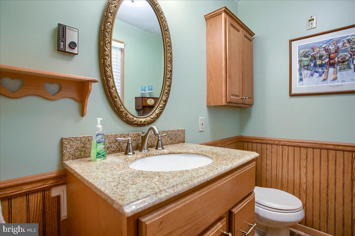 334 Mountain Road Halifax, PA 17032 - Photo 27 of 33 Master Bath