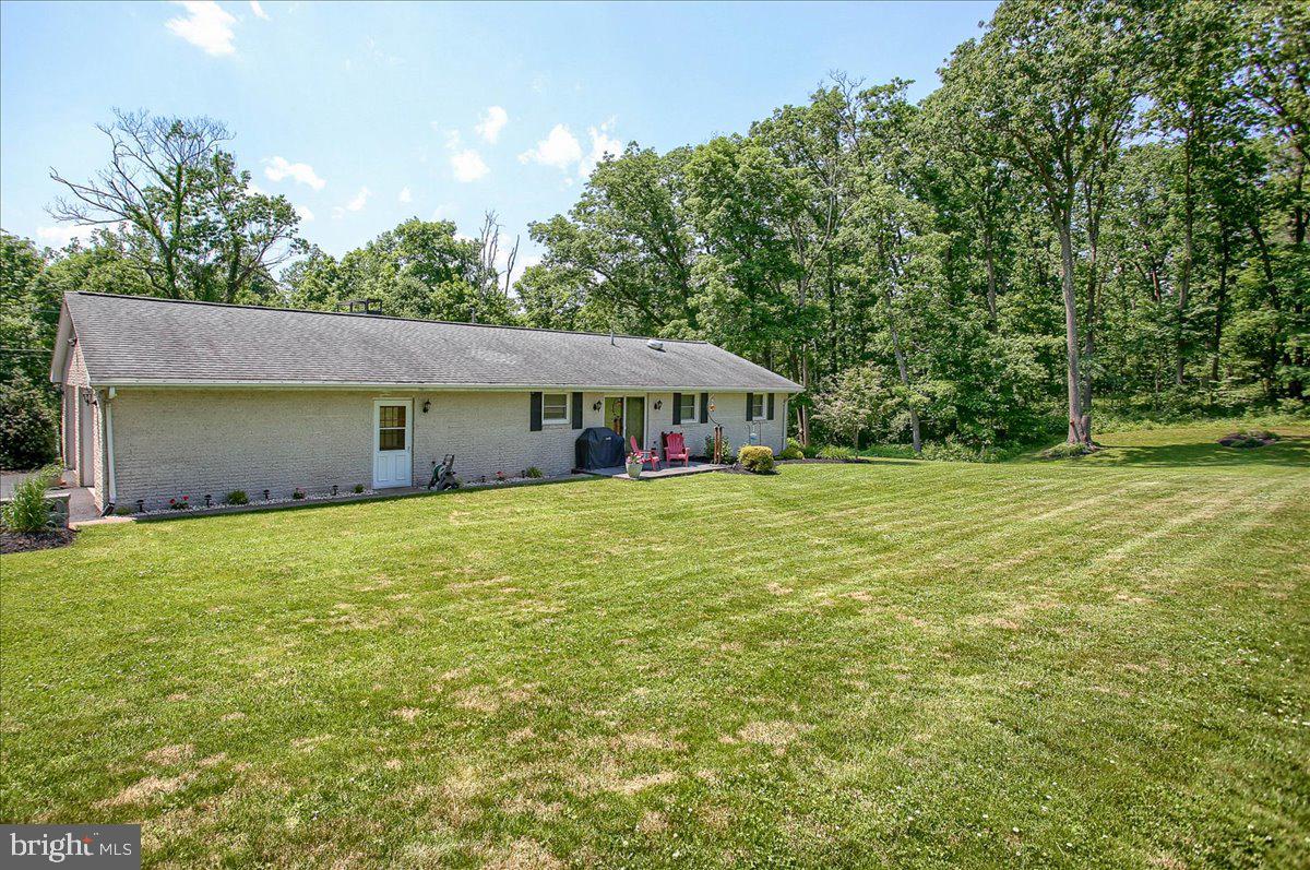 334 Mountain Road Halifax, PA 17032 - Photo 5 of 33