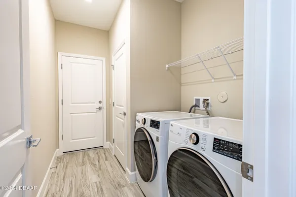 $2,800 | 212 Gypsy Palace Lane, Daytona Beach, FL 32124