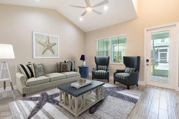 $2,800 | 212 Gypsy Palace Lane, Daytona Beach, FL 32124
