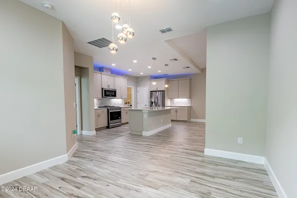 $2,800 | 212 Gypsy Palace Lane, Daytona Beach, FL 32124