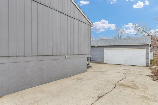 $200,000 | 414 South Dodson Drive, Urbana, IL 61802