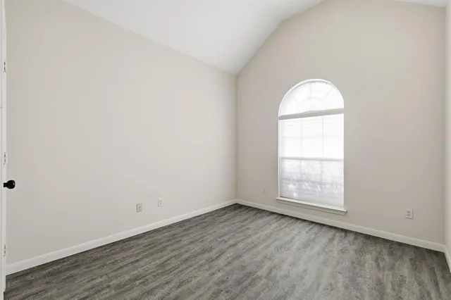 $2,950 | 1401 Danielle Drive, Bedford, TX 76021