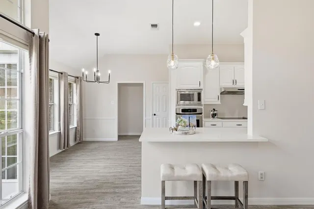 $2,950 | 1401 Danielle Drive, Bedford, TX 76021