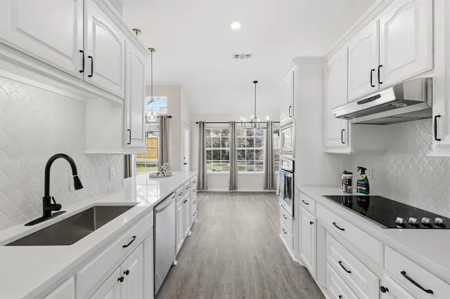 $2,950 | 1401 Danielle Drive, Bedford, TX 76021