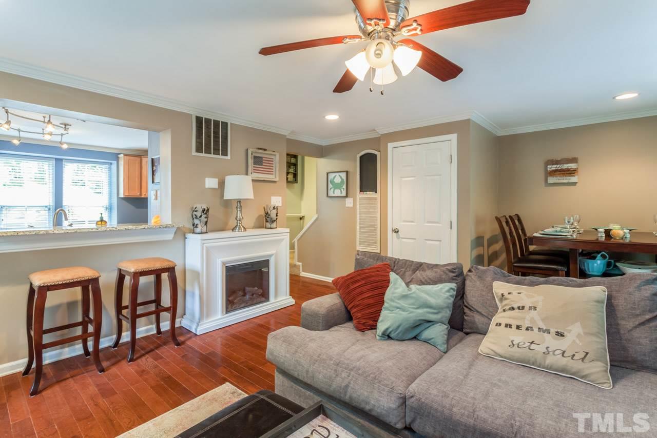 7322 Shellburne Drive Raleigh, NC 27612 - Photo 13 of 24