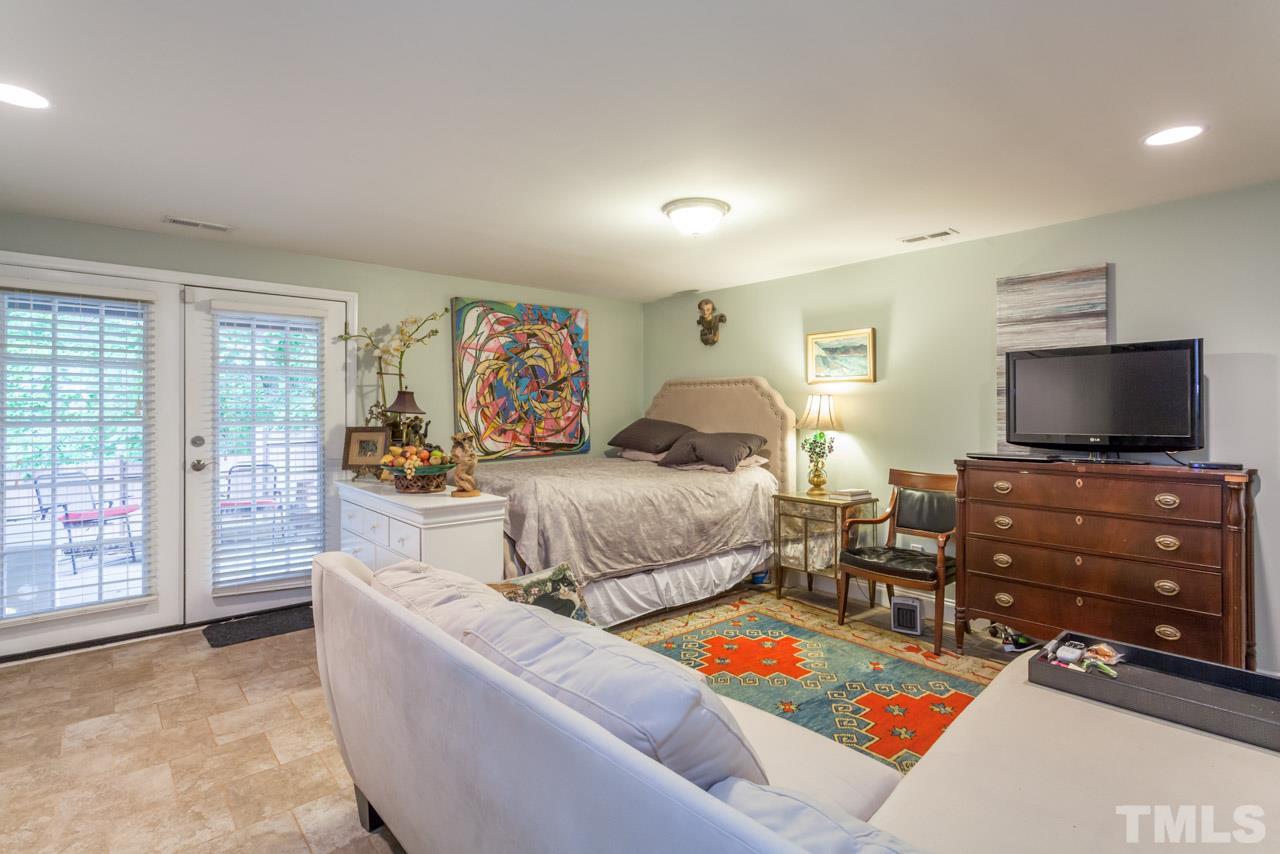 7322 Shellburne Drive Raleigh, NC 27612 - Photo 22 of 24