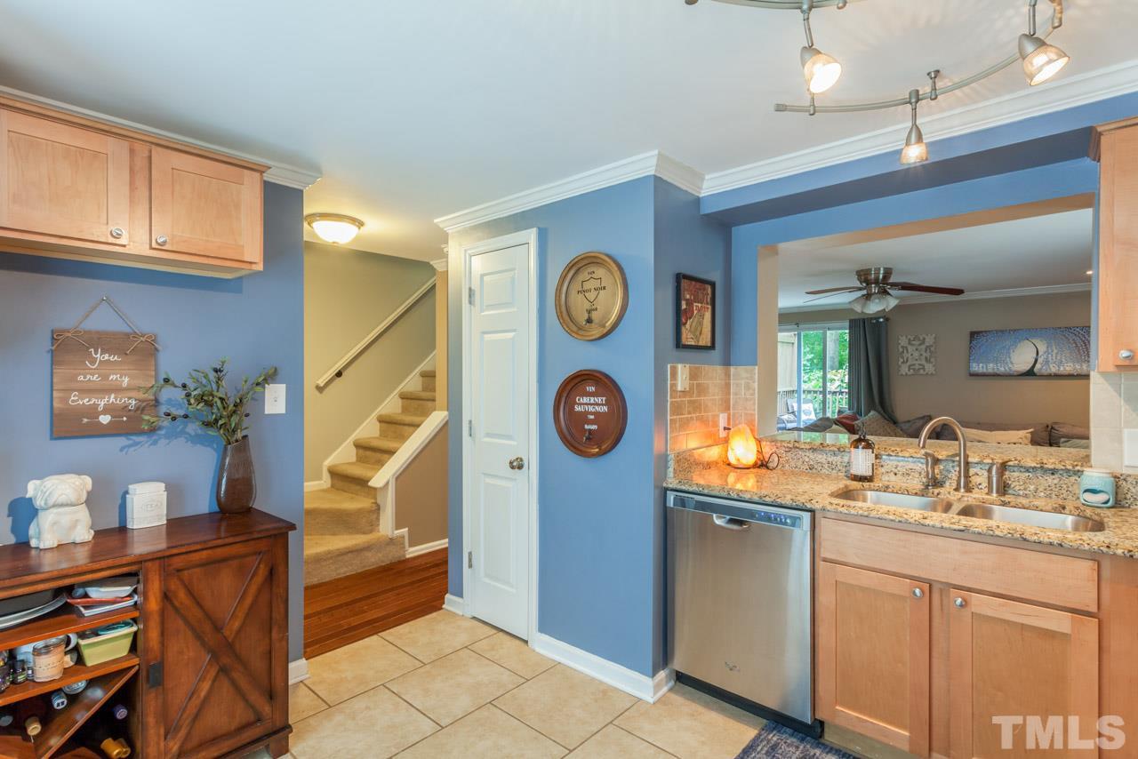 7322 Shellburne Drive Raleigh, NC 27612 - Photo 9 of 24